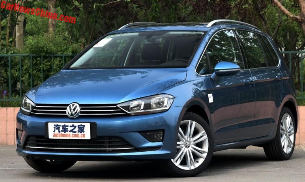 Spy Shots: Volkswagen Golf Sportsvan Cross Testing In ...
