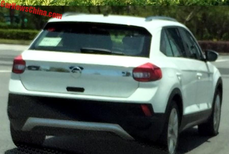 Spy Shot: Volkswagen T-Roc Is Naked In China 