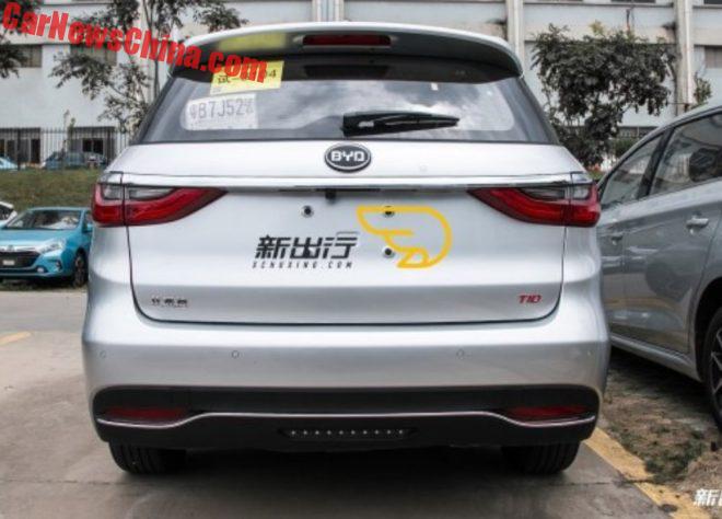 BYD Song MPV