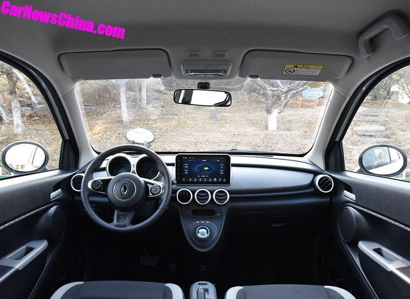 ORA Black Cat R1 2019 interior