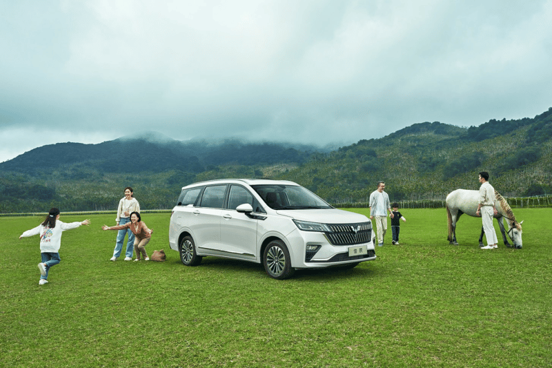 Wuling Jiachen 7 صندلی MPV در چین با قیمت 10200 دلار عرضه شد