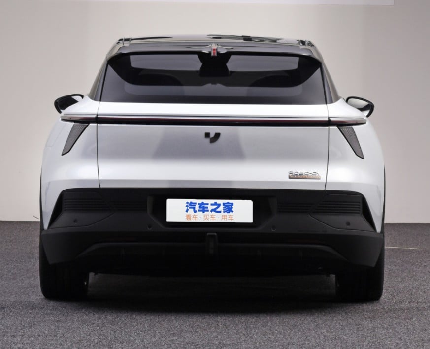 Jidu Robo 1 Lunar Edition Is An Advanced New Chinese EV