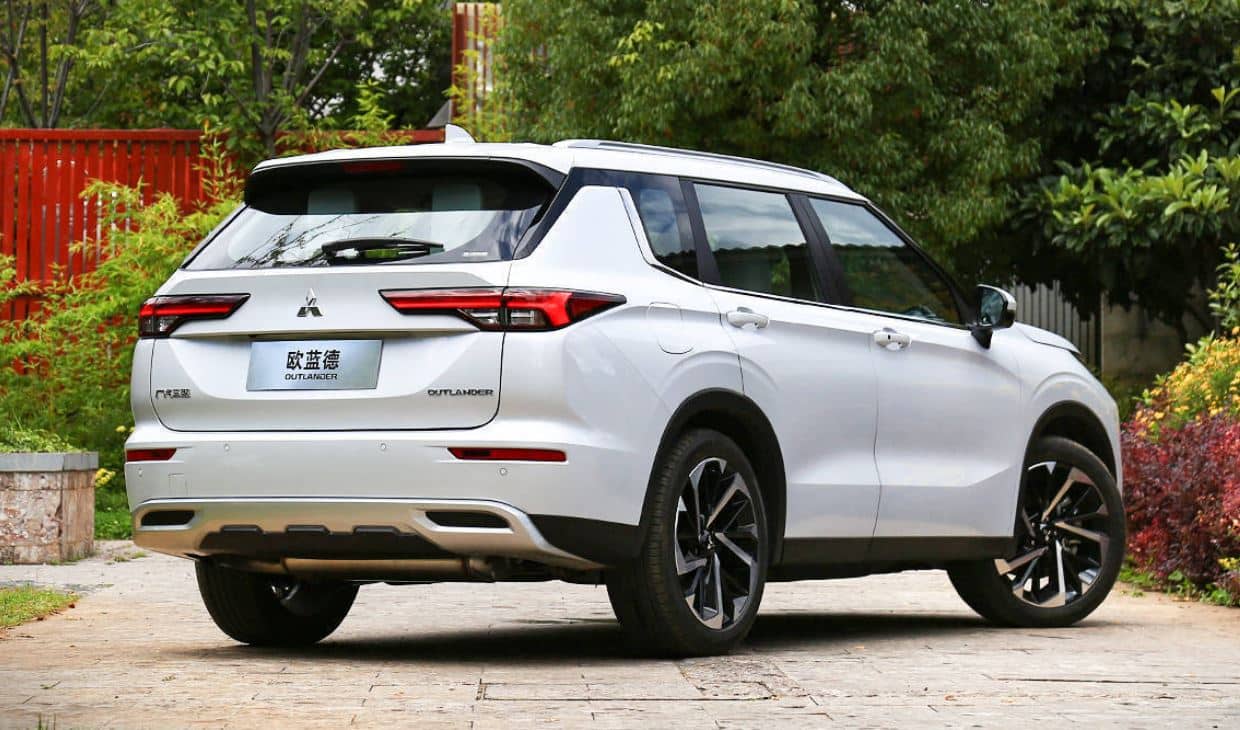 Gac mitsubishi. Новый Мицубиси Индия. Новый Мицубиси из Индии. GAC 8 2024