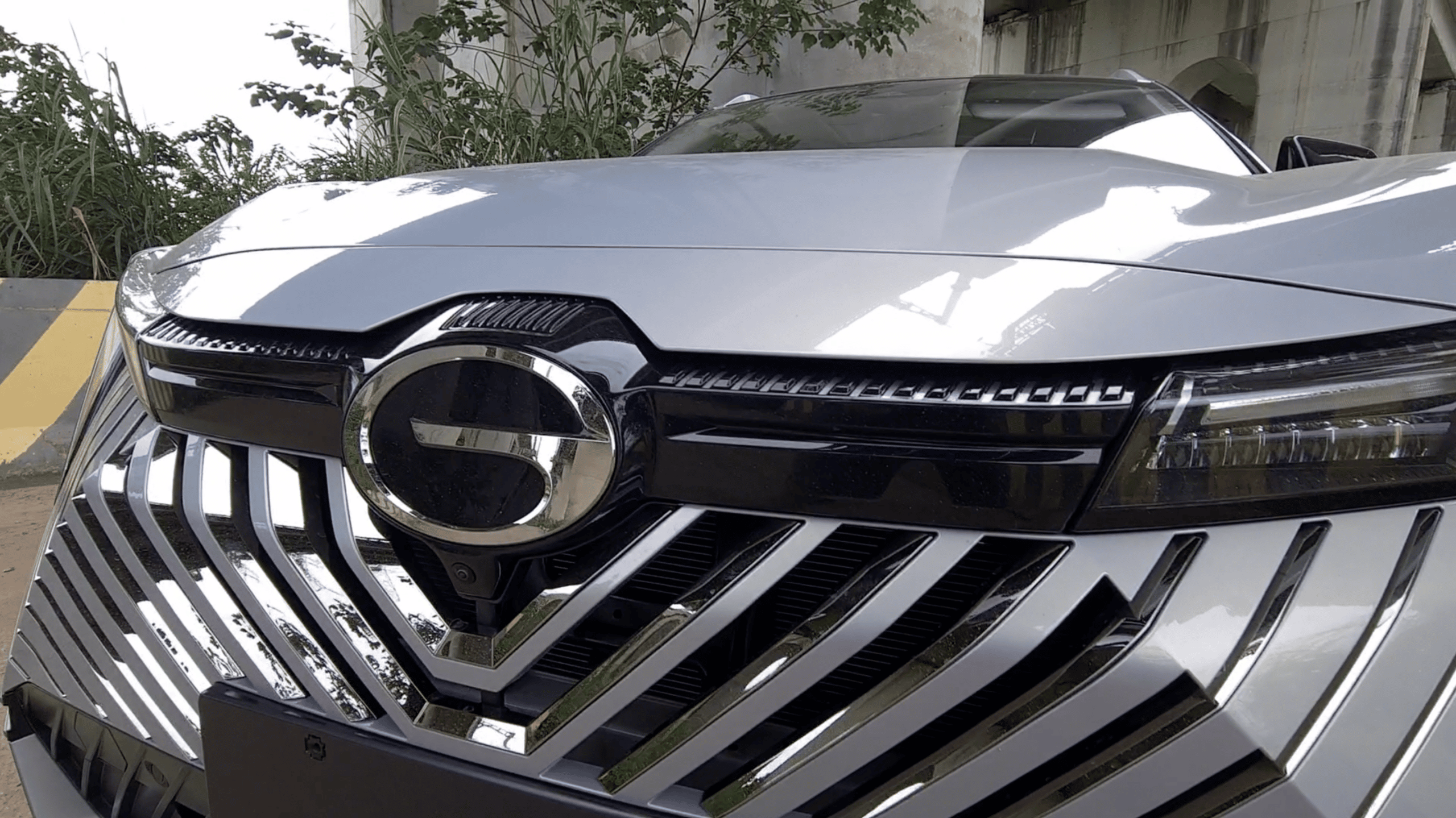 Grille Close-up