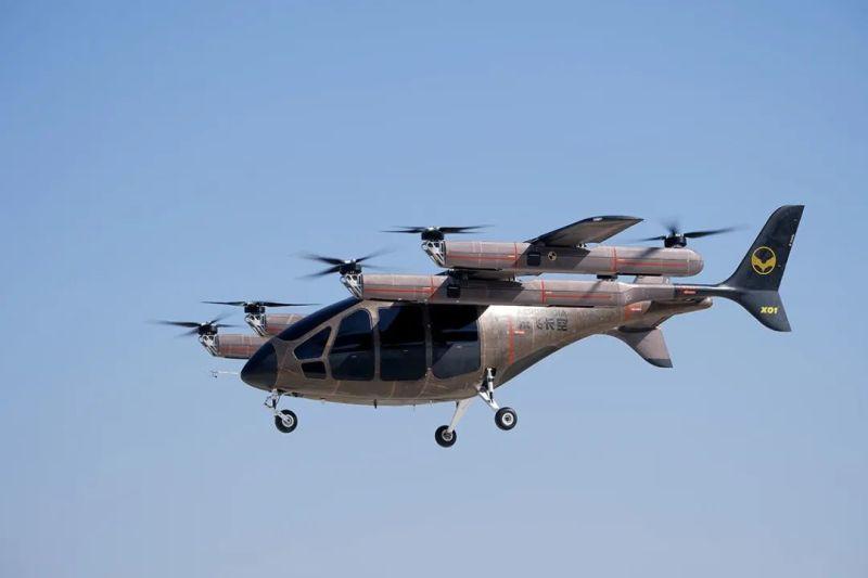 Geely’s Flying Car, AE200 X01, Completes First Flight Test