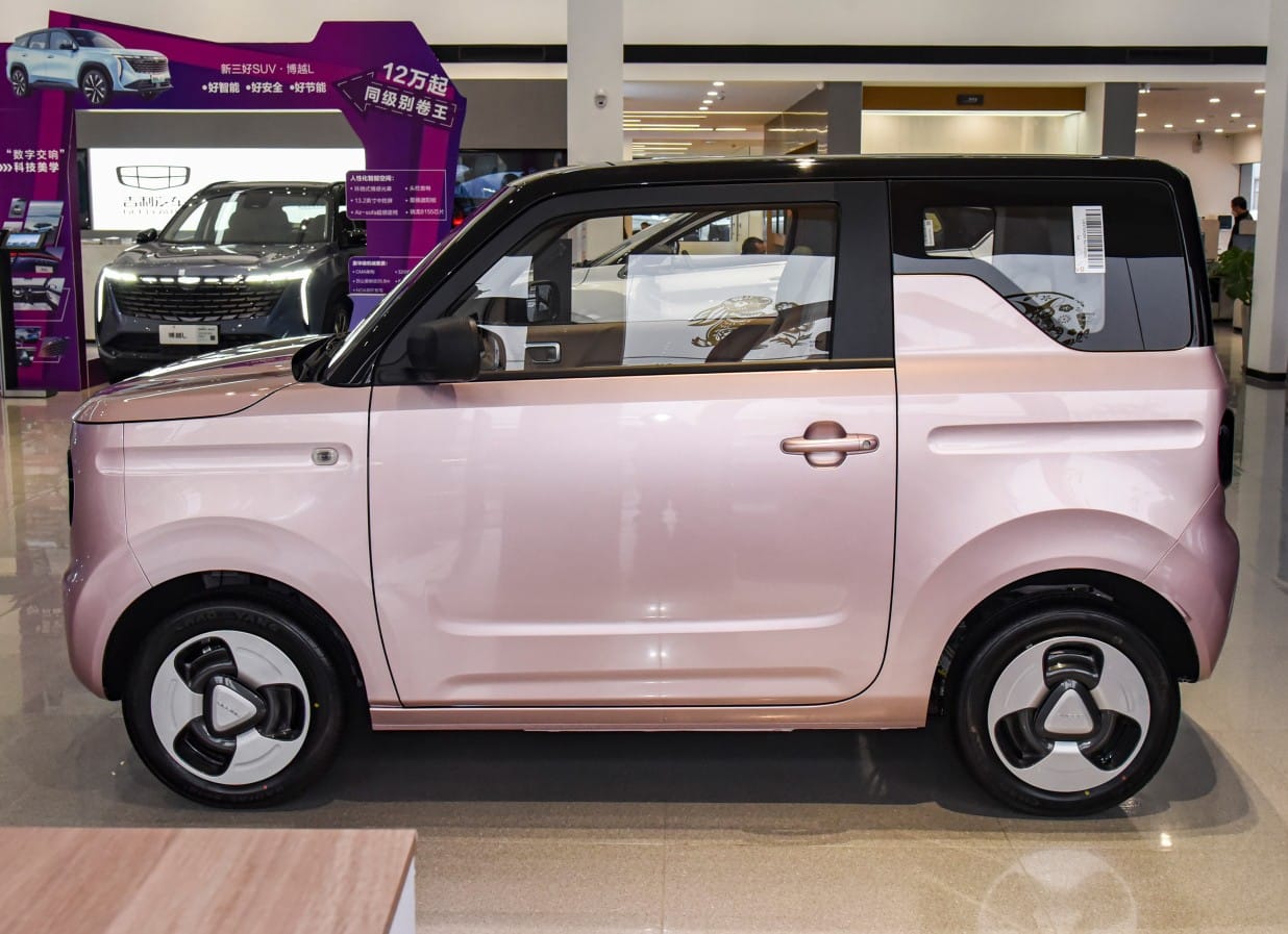 Geely Panda mini Launched On The Chinese Car Market For $5,880 USD