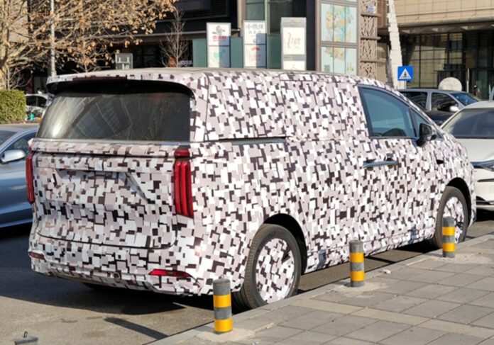 Spy Shots: WEY MPV Is Getting Ready For The Chinese Car Market