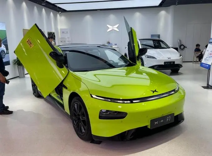 Согласно годовому отчету, Xpeng продала 120 757 электромобилей и потеряла 1,3 миллиарда долларов США в 2022 году.