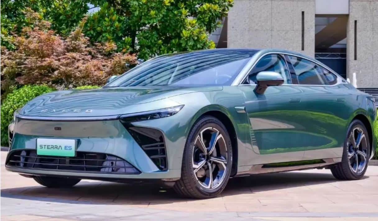 Chery’s Exeed Sterra ES all-electric sedan with CATL battery and 700 km range will launch in November