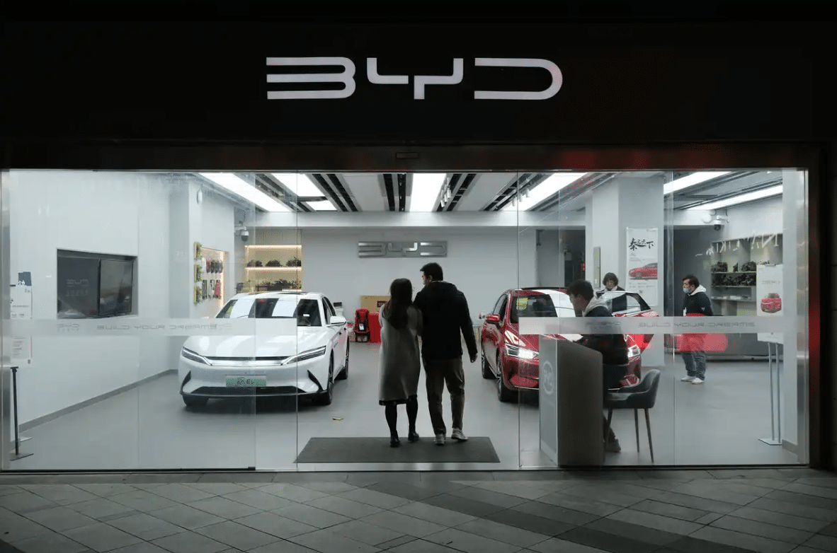 BYD confident about 250,000 exports target, decision on European factory location this year