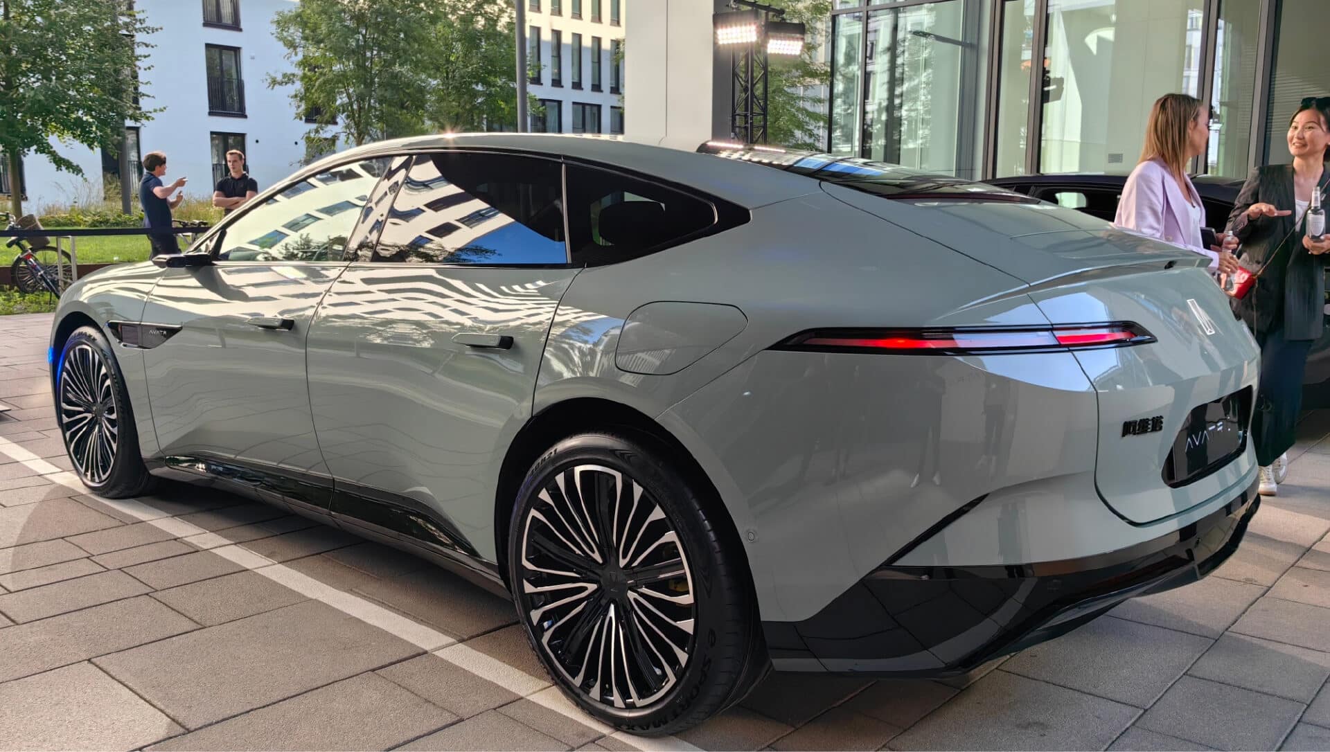 Avatr 12 reveals at the IAA Mobility in Germany with giant screens and ...