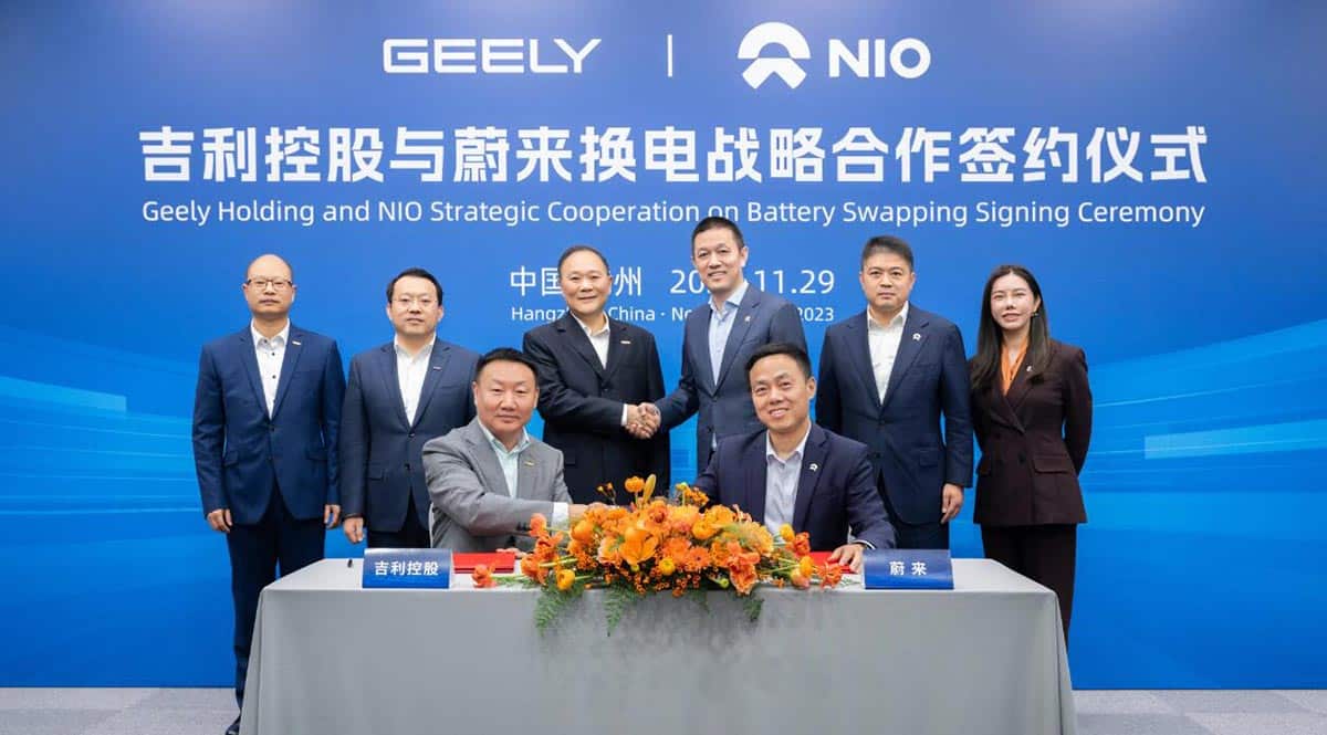 Geely and Nio signed a cooperation on battery swapping business