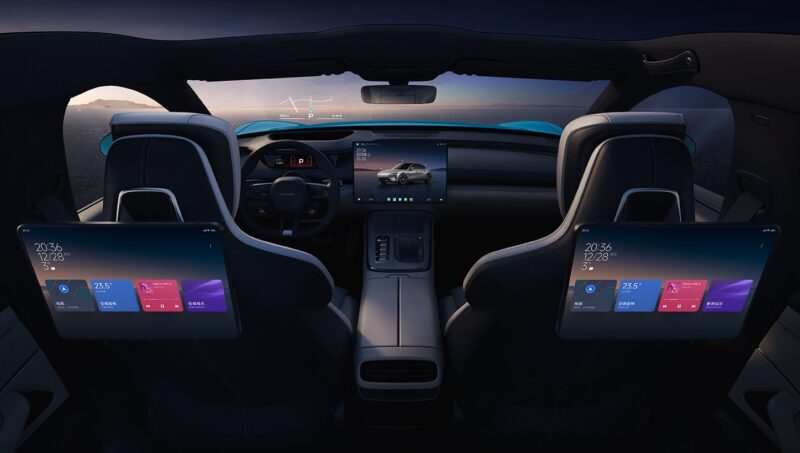 Xiaomi Unleashes the SU7: A Tech-Packed EV Marvel Interior