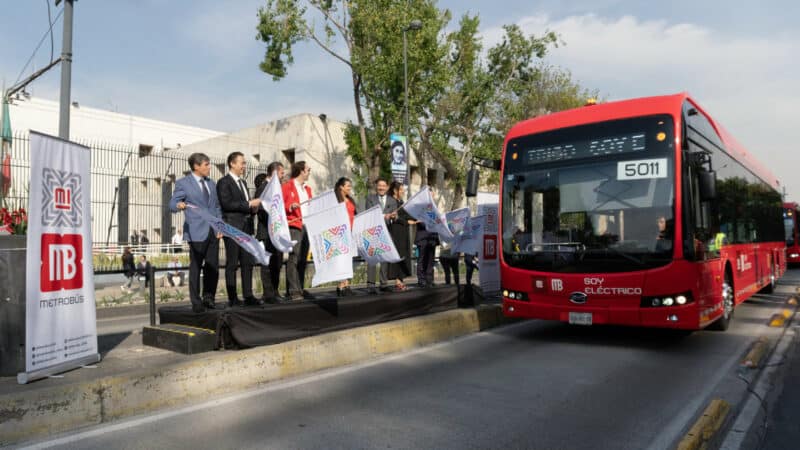 BYD entrega el primer lote de 20 autobuses totalmente eléctricos a México