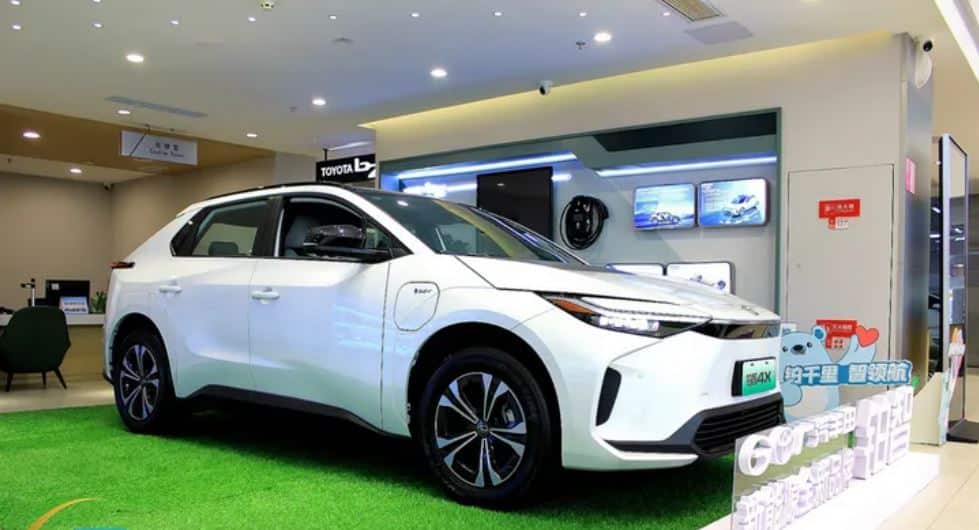 Bozhi 4X SUV with 615 km range arrived at dealers in China
