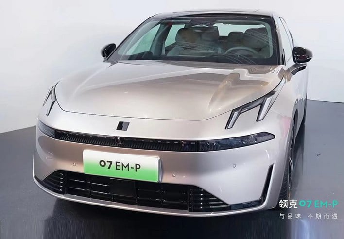 Lynk & Co 07 EM-P launches in China