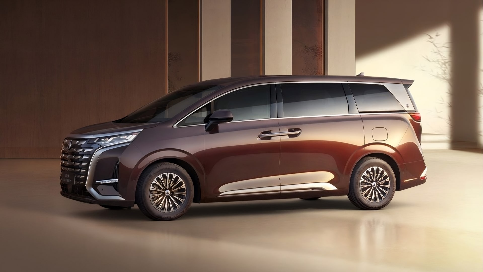 BYD refreshed China’s bestselling MPV Denza D9