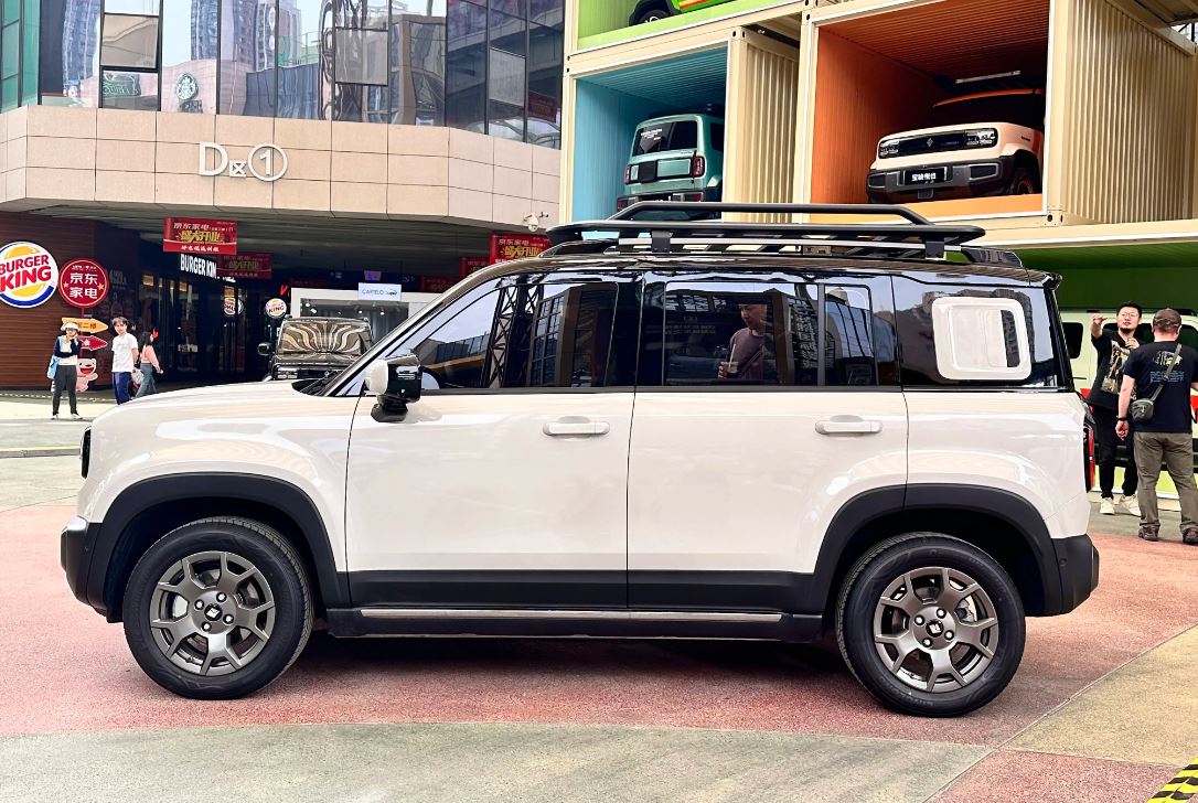 Baojun Yep Plus all-electric SUV enters market in China