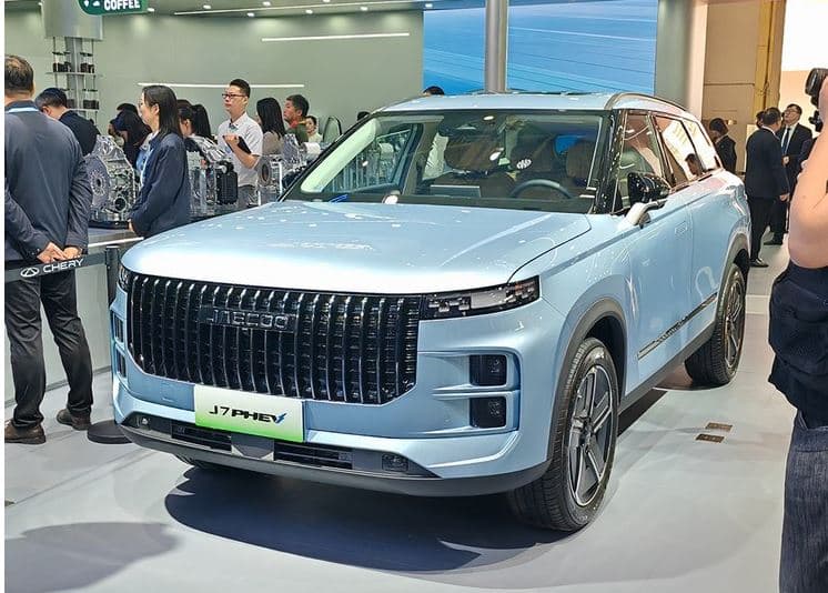 Chery Jaecoo J7 for international market debuts at Beijing Auto Show
