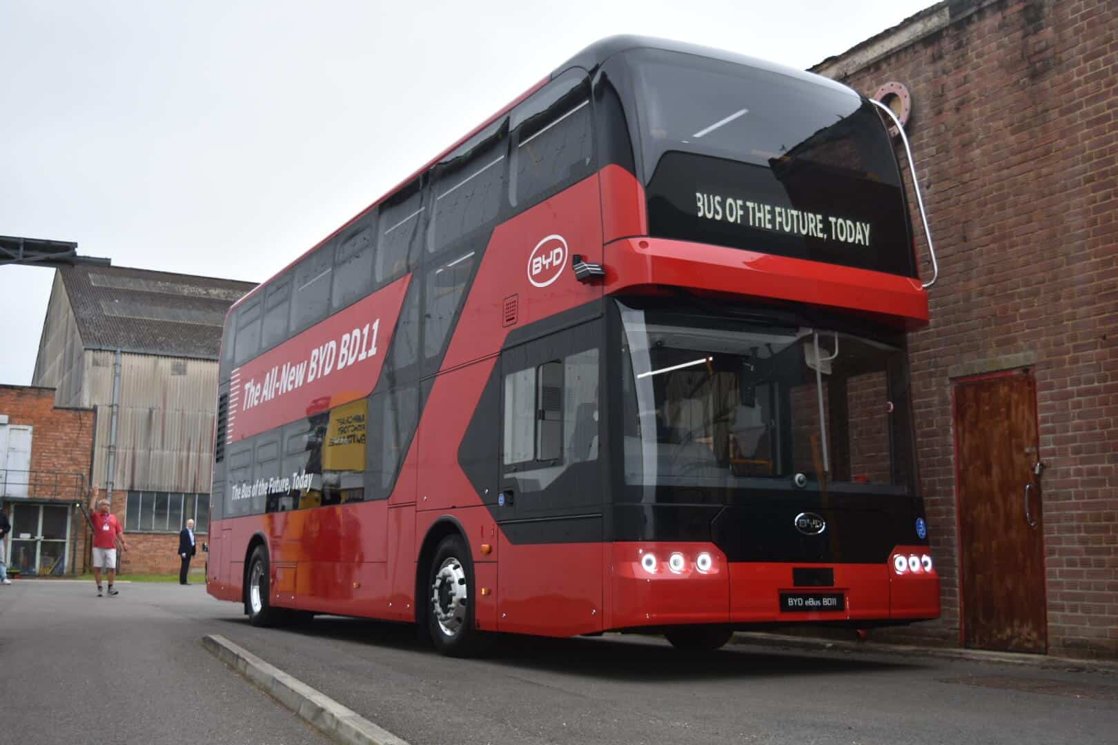 BYD bus with 532 kWh battery may be next London red bus