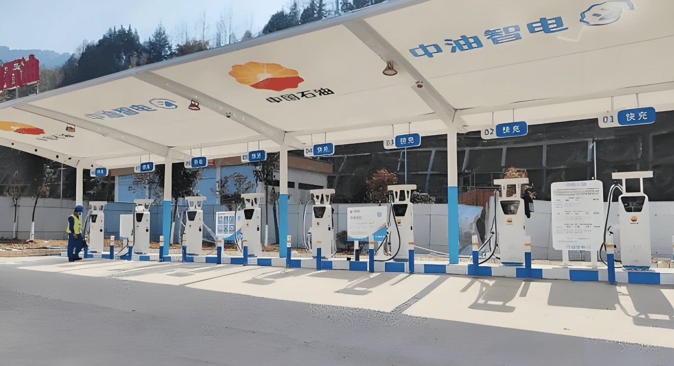 Li Auto inks deal with China’s largest oil company to expand charging network