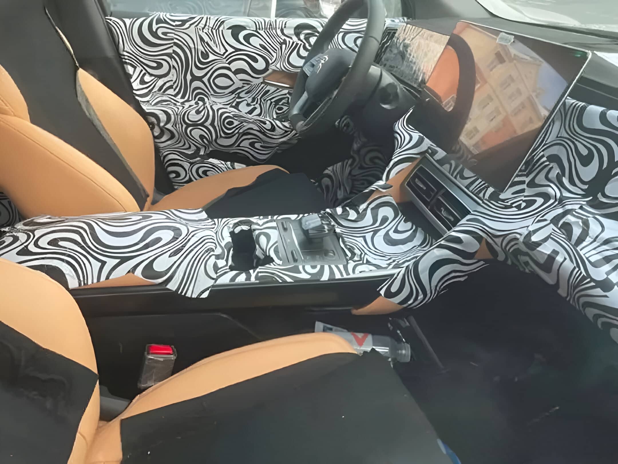 BYD Song L DM-i interior exposed in China, expected from 16,500 USD