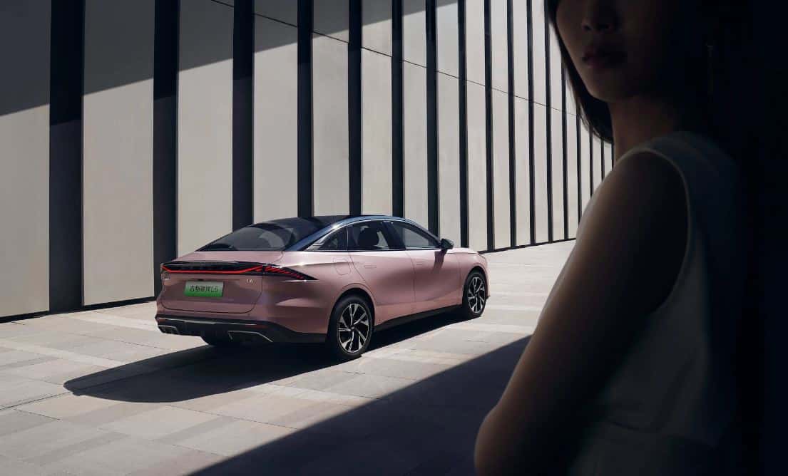 New Geely Galaxy L6 entered market at 17,900 USD in China