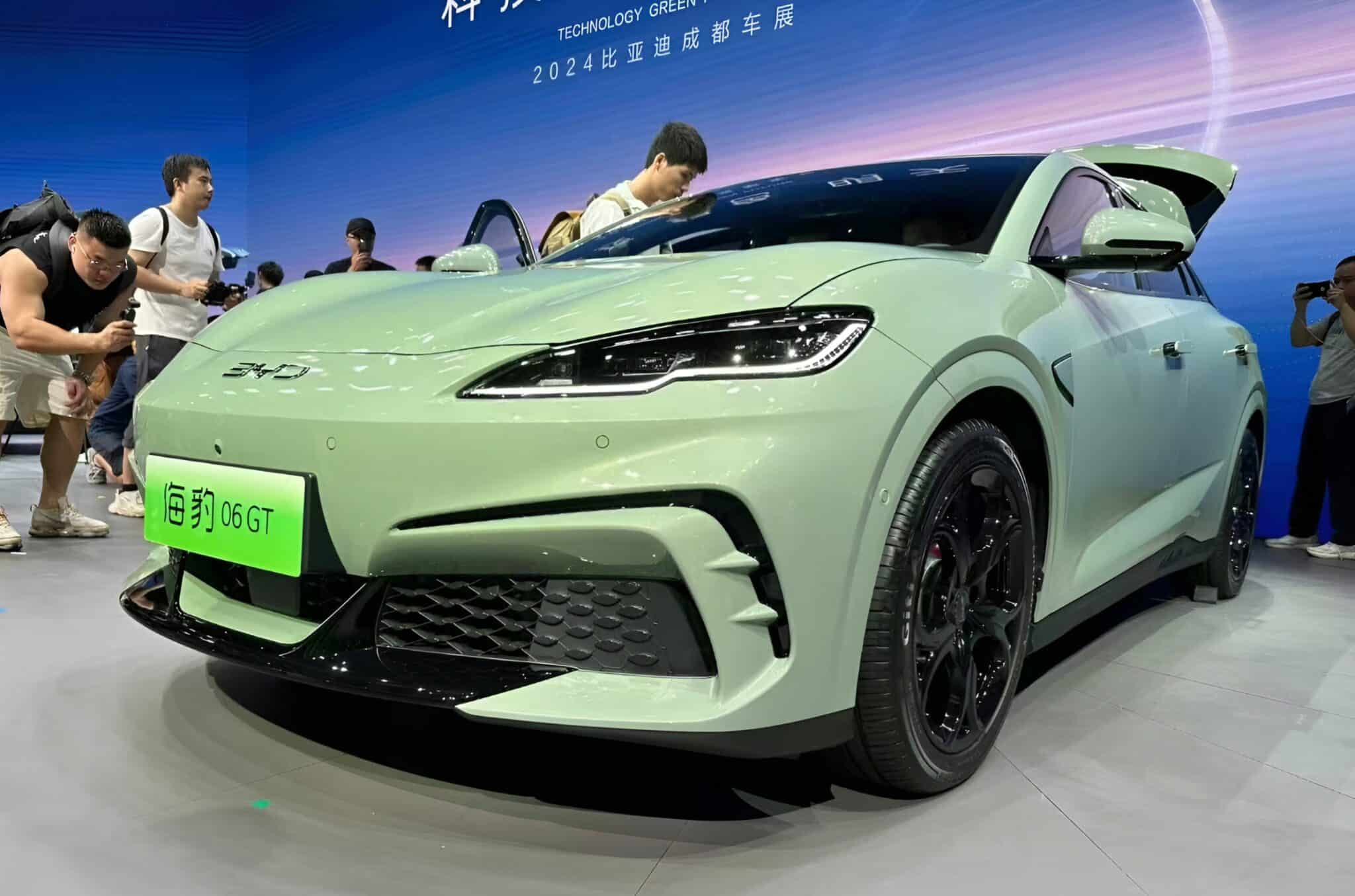 BYD Seal 06 GT unveiled at Chengdu Auto Show, starts at 21,150 USD