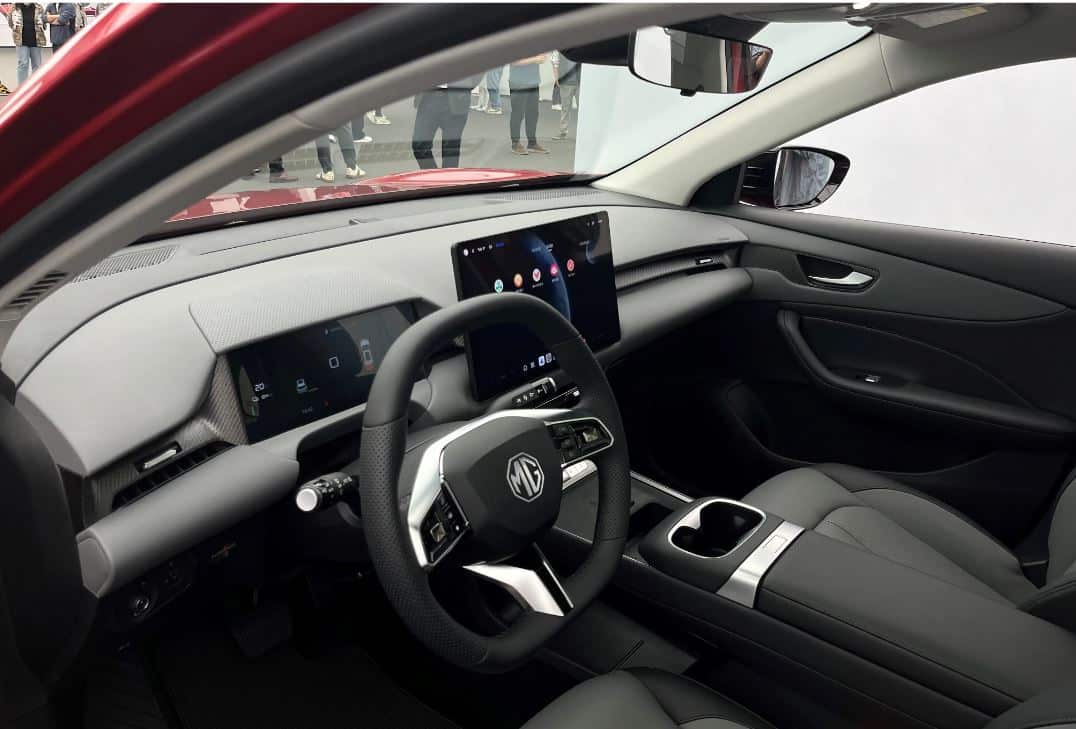 SAIC's MG ES5 all-electric SUV debuts in China with 525 km range