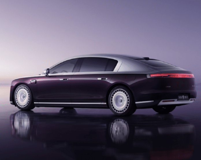 Maextro S800 electric sedan from Huawei and JAC about 5.5 meters long ...