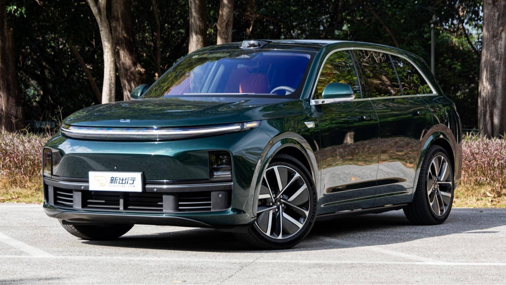 Updated Li Auto L7 spotted in China with Hesai ATX LiDAR on roof