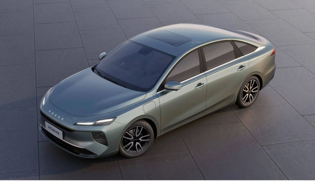 ロシア語　エドワード・ラジンスキー『Цари и самозванцы』 sddefault.jpg