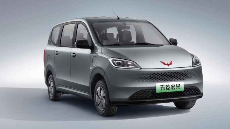 GM’s Chinese JV launched the cheapest EREV minivan in China – Wuling Hongguang