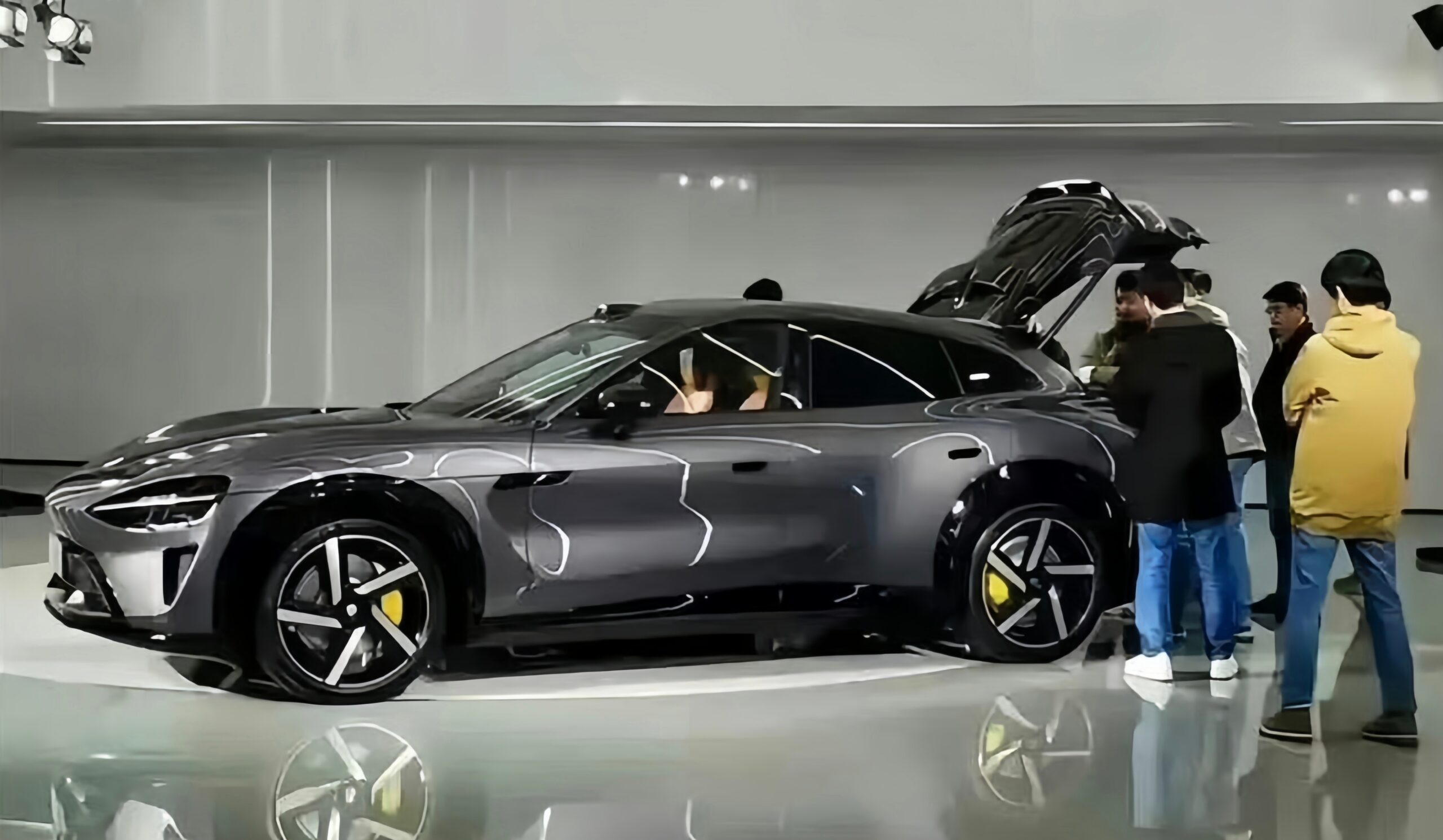 006jtpvsgy1i1mwizb0jvj336a3iek