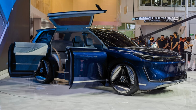 Geely Galaxy Starship 9 dalam uji jalan dengan penyamaran