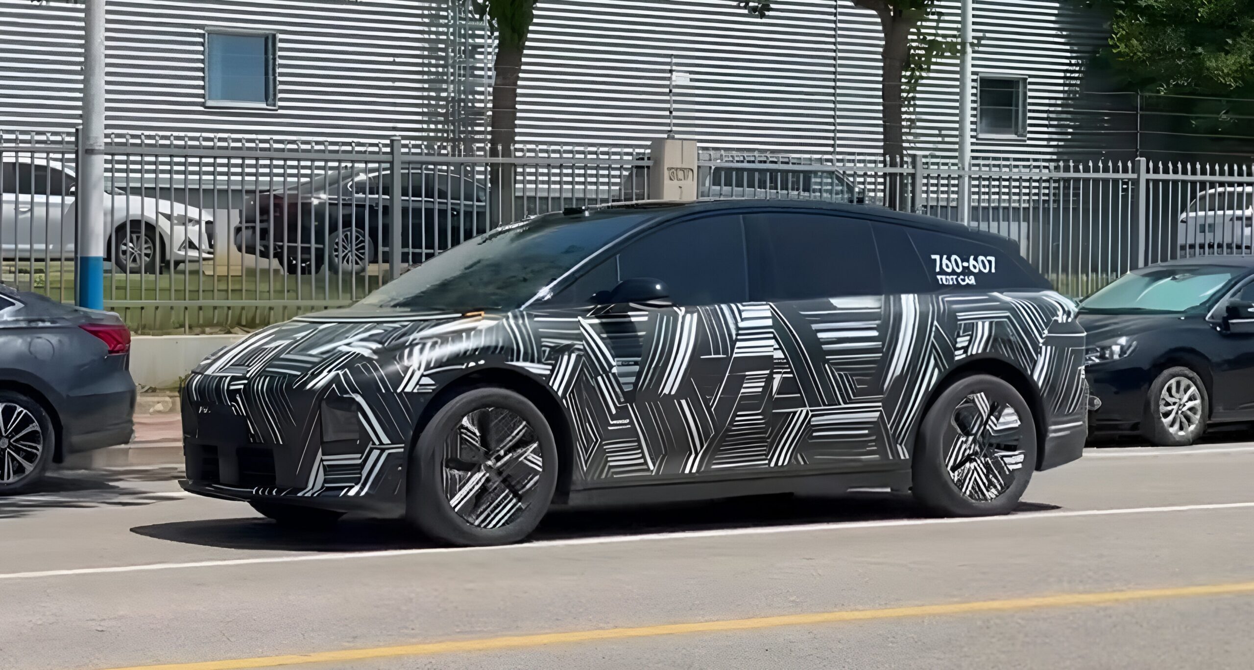 Li Auto i6 mid-size electric SUV spotted, Model Y rival expects September debut