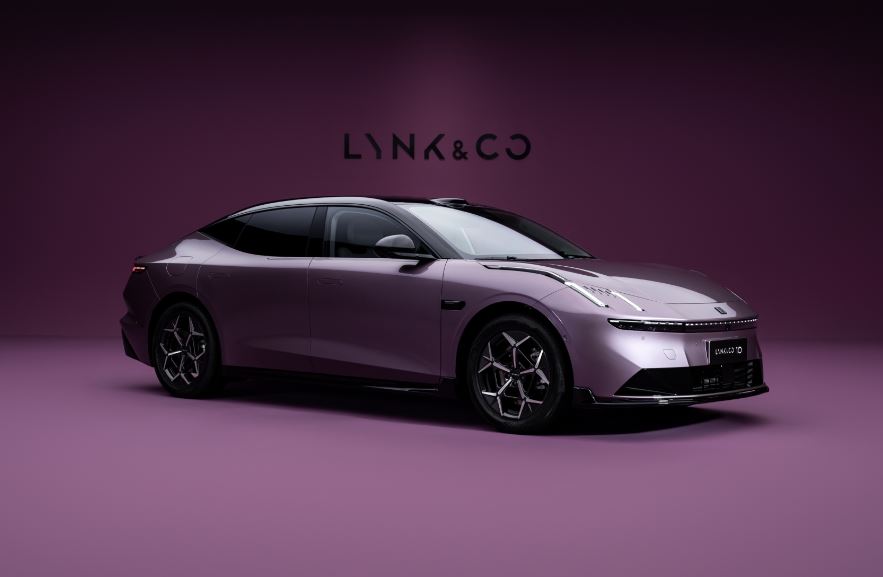 Lynk & Co 10 EM-P with 523hp made global debut in China