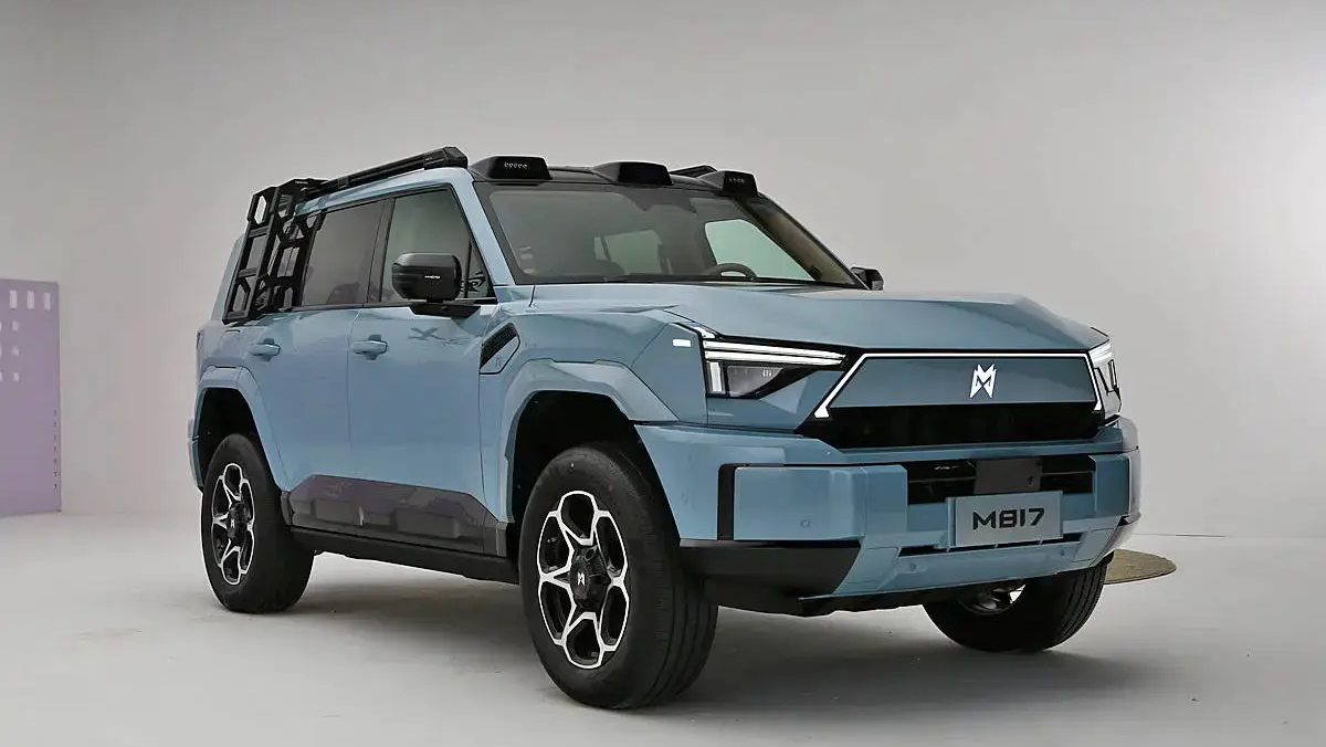 Dongfeng Warrior M817 off-roader with 912 hp starts pre-sale