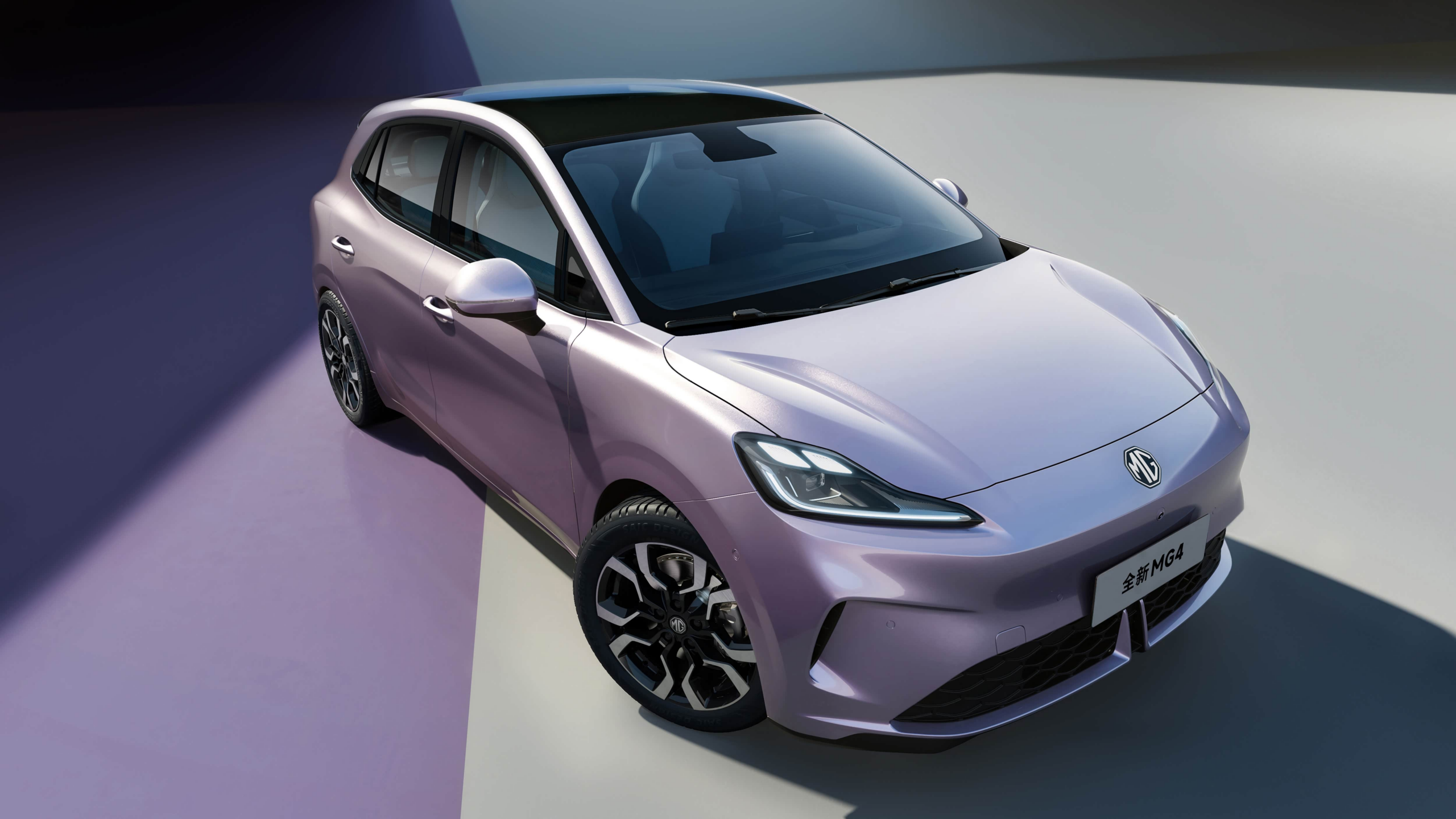 New MG4 EV unveiled in China, director teases semi-solid-state battery