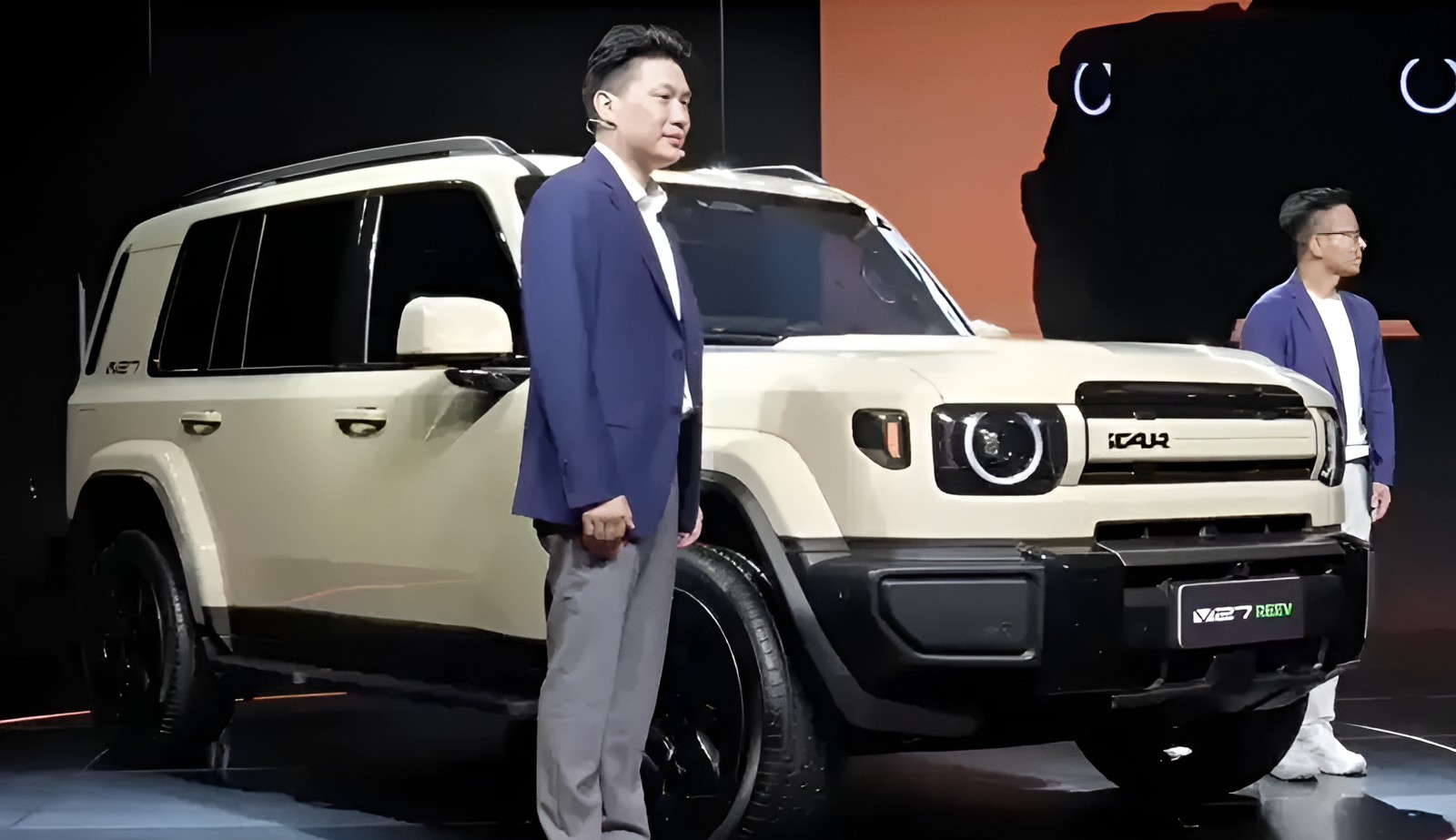 iCAR V27 makes international debut in Dubai as mid-size extended-range off-road SUV