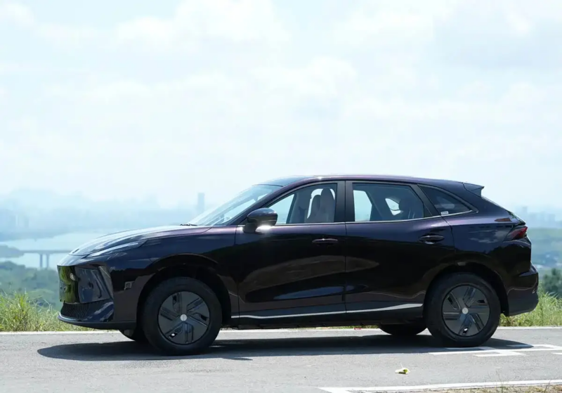 Dongfeng Forthing launches Xinghai X5 electric SUV with 530km range, starting from 21,100 USD