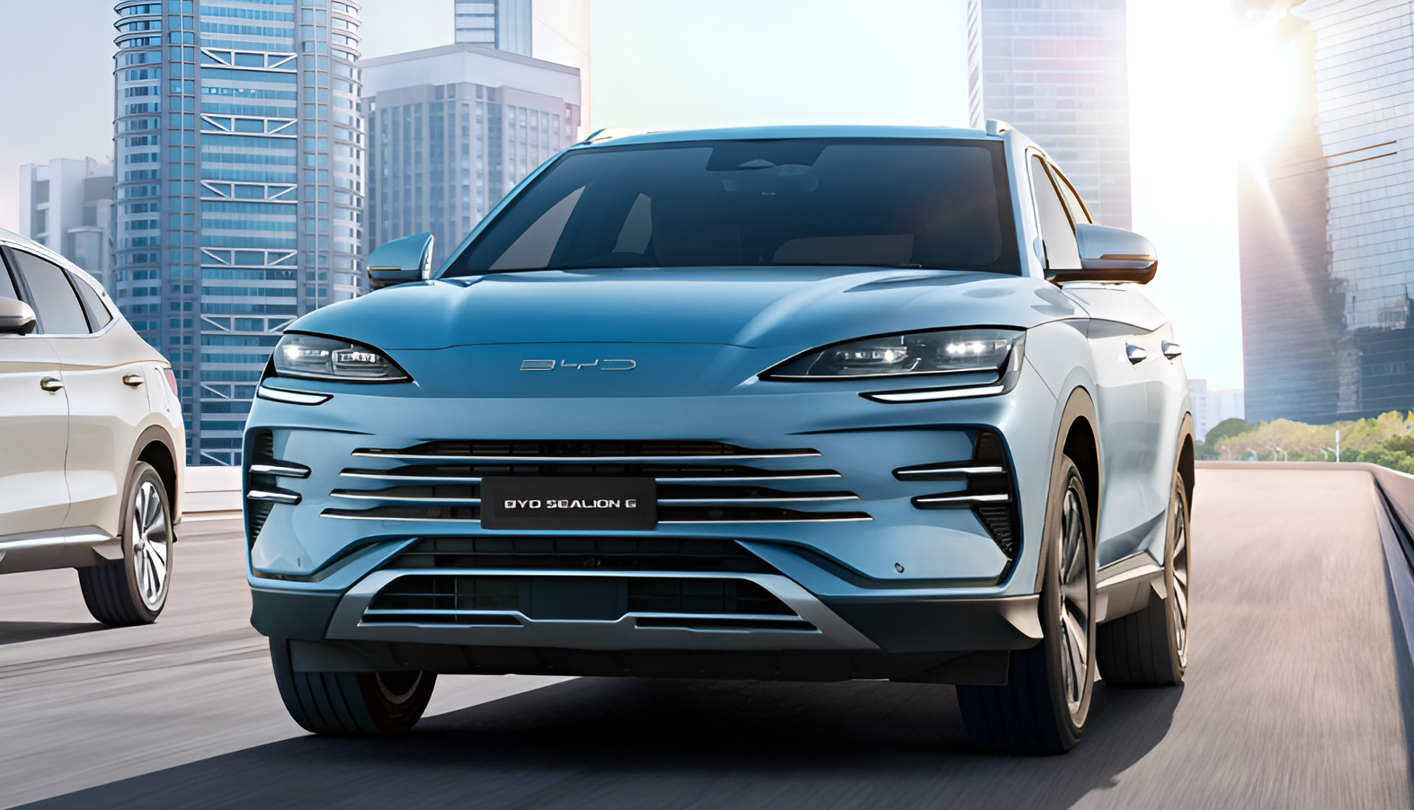 BYD targets Japan with Sealion 6, its first PHEV for the market, launching January 2026
