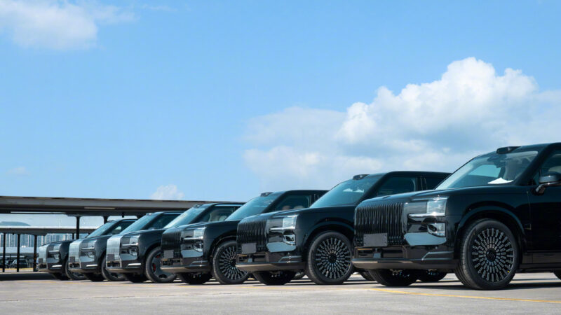 Zeekr 9X plug-in hybrid luxury SUV piles up at the factory ahead of launch on Sep 29