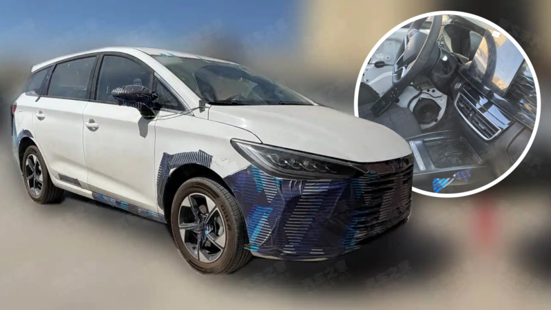 Updated BYD M6 minivan was seen in China with a redesigned interior song max