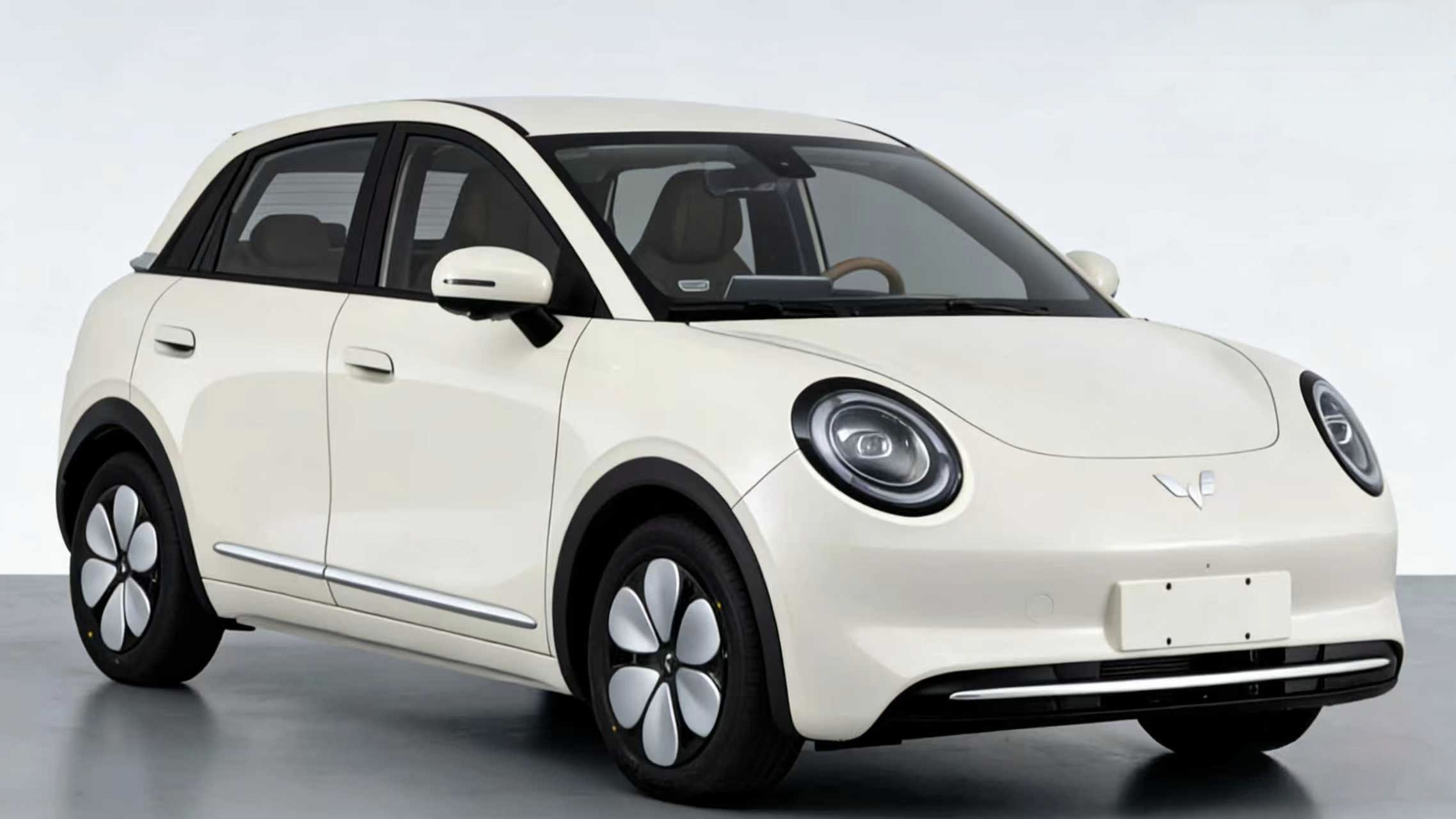 Wuling Binguo Pro hatchback filing reveals a smaller sibling to the Binguo S with 65 kW motor