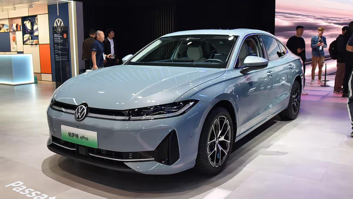 SAIC-Volkswagen’s Passat ePro PHEV with 1,300 km combined range set for 2026 launch