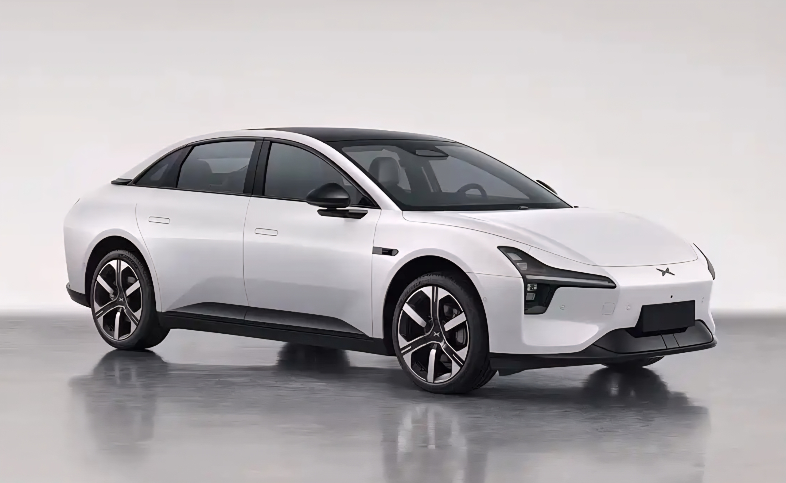 New Xpeng Mona 03 EV sedan has 12 range options from 485 km to 640 km