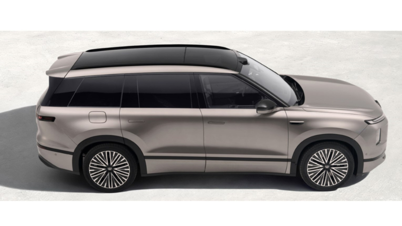 El Volkswagen ID. Era 9X es ligeramente más largo que el BMW X7