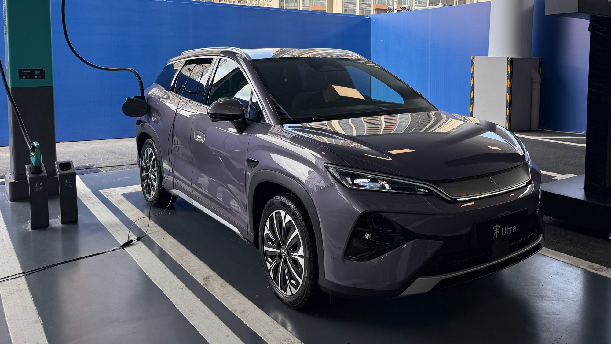 BYD Song Ultra EV crossover starts presales in China for 22,470 USD