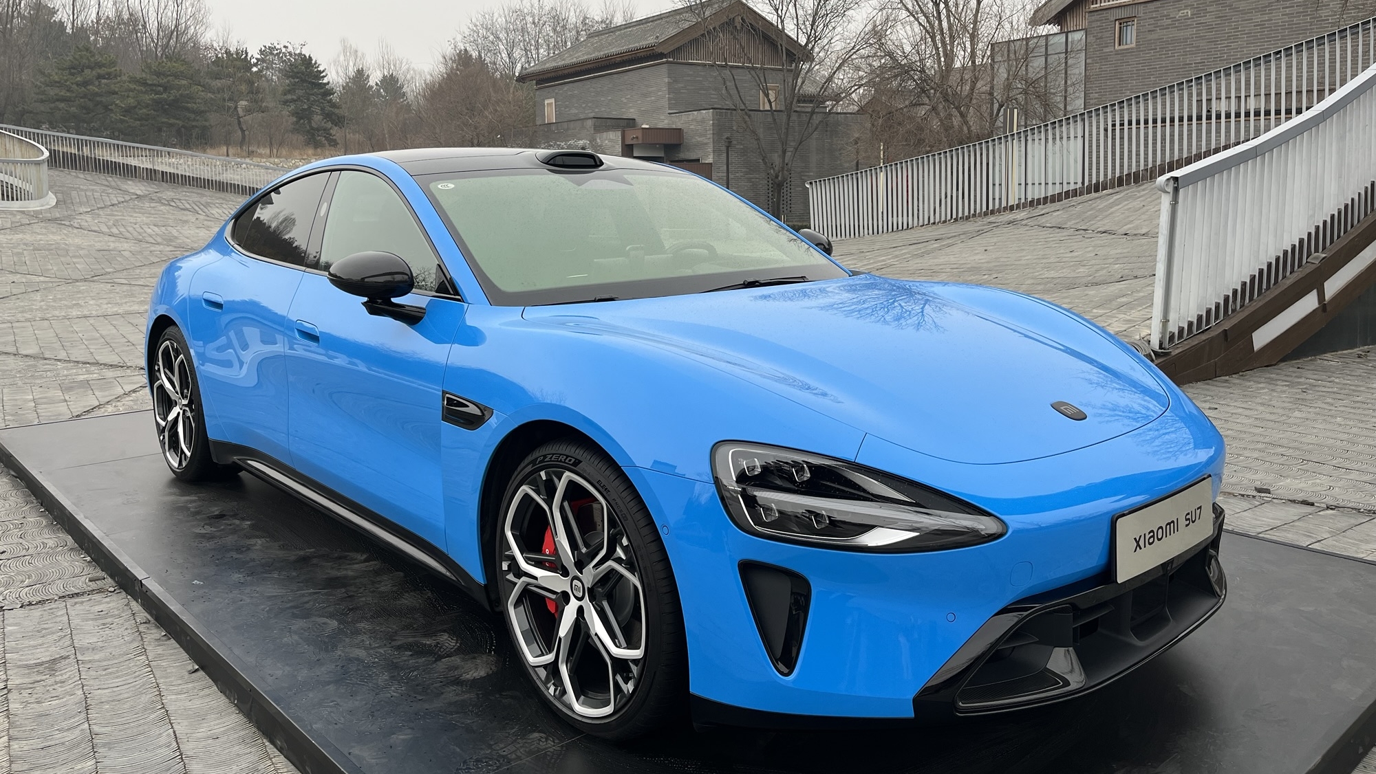 Testing drive the new Xiaomi SU7: is it the Apple Car that Apple never built?